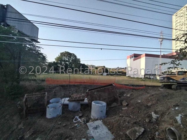 Commercial Lot - Lote Comercial para Alquilar